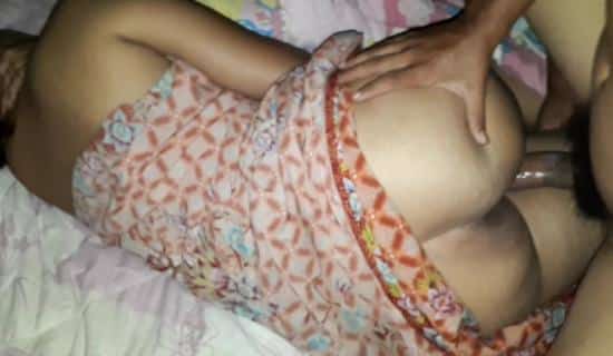 เย็ดแม่ตอนนอนเมาจนหีโผล่